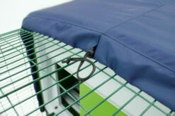 Extreme Temperature Blanket For Eglu Cube MK2 Blue -Omlet Shop Cube Extreme Weather Blanket toggle closeup blue 1