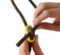 The Chicken Swing 20 The Chicken Swing -Omlet Shop Installing and adjusting a chicken swing rope buckle