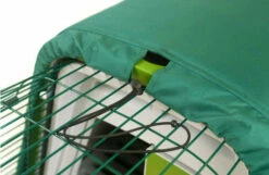 Extreme Temperature Blanket For Eglu Go Green 13 Extreme Temperature Blanket For Eglu Go Green -Omlet Shop Warm extreme temperature blanket for the eglu go chicken coop easy access2 2