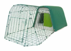 Extreme Temperature Blanket For Eglu Go Hutch Green 10 Extreme Temperature Blanket For Eglu Go Hutch Green -Omlet Shop Warm extreme temperature blanket for the eglu go rabbit hutch2