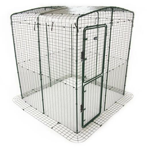 Clear Tarp With Gutter Edge For Walk In Run – 6ft - Twin Pack 5 Clear Tarp With Gutter Edge For Walk In Run – 6ft - Twin Pack - Image 3