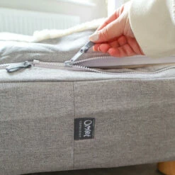 Topology - Sheepskin Topper - White - Medium -Omlet Shop topology dog bed with sheepskin topper zip 2